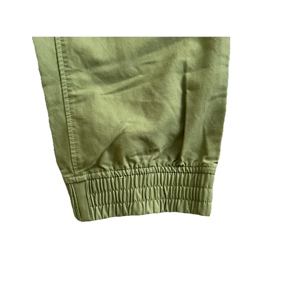 Nike Men's Woven Training Pants 934592-385 XL Cargo Khaki Olive Green LW Joggers - Picture 4 of 12